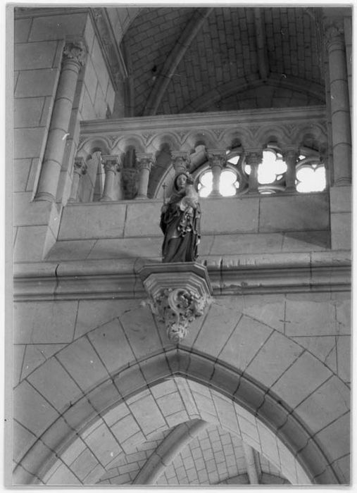 statue : Vierge à l'Enfant - © Ministère de la Culture (France), Médiathèque du patrimoine et de la photographie, diffusion GrandPalaisRmn Photo