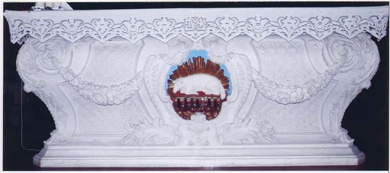 autel (maître-autel)