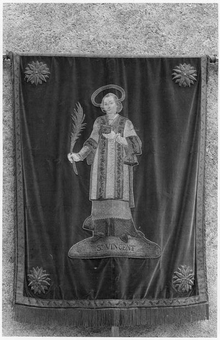 bannière de procession, saint Vincent - © Ministère de la Culture (France), Médiathèque du patrimoine et de la photographie, diffusion GrandPalaisRmn Photo