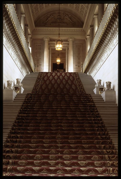 Grand escalier d'honneur, aile ouest