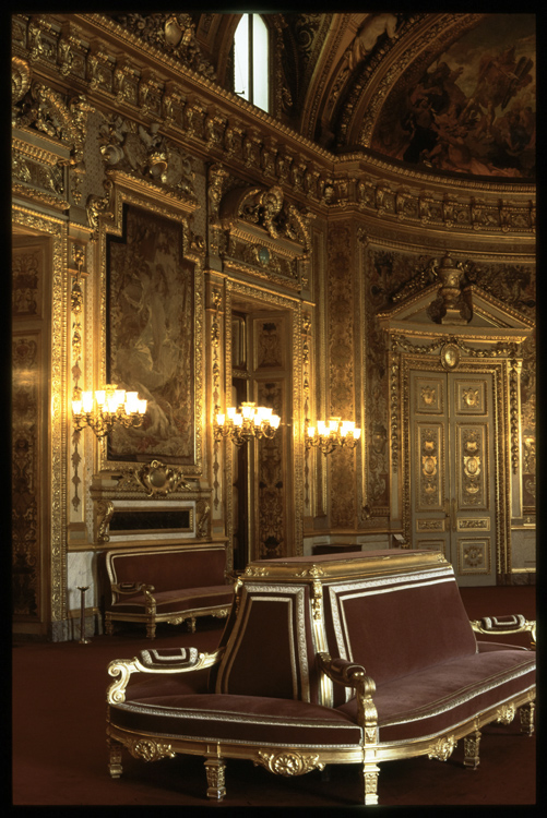 Salle des Conférences. Banquette