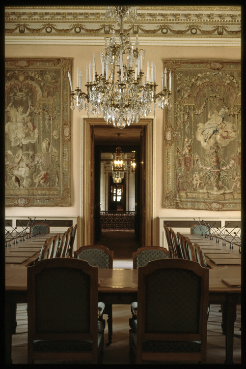 Salle de la commission des Finances. Tapisseries de la manufacture de Gobelins 