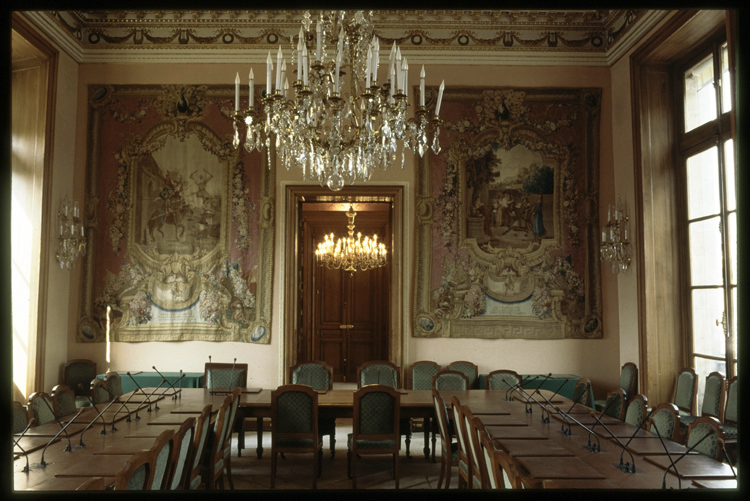 Salle de la commission des Finances. Tapisseries de la manufacture de Gobelins 