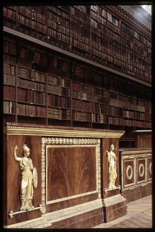 Bibliothèque : annexe. Première tribune de la Chambre des Pairs