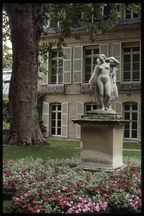 Petit-Luxembourg, jardin présidentiel : statue des Trois Grâces