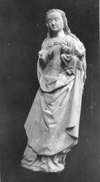 Statue : Vierge à l'Enfant, vue générale