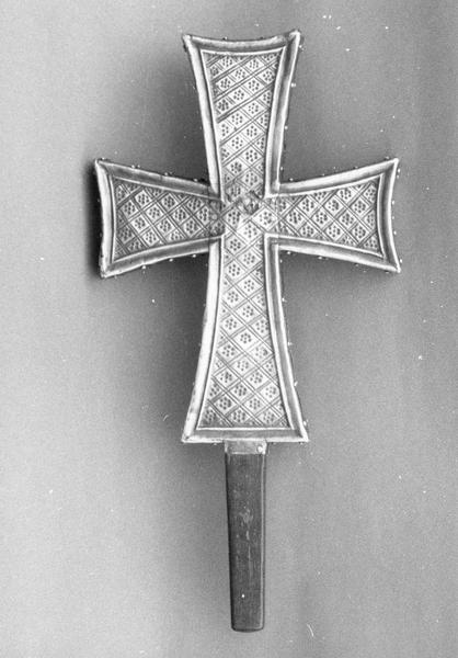 croix-reliquaire de la Vraie Croix, vue générale du revers - © Ministère de la Culture (France), Médiathèque du patrimoine et de la photographie (objets mobiliers), tous droits réservés