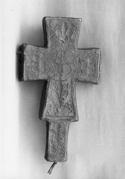 étui de la croix-reliquaire de la Vraie Croix, étui - © Ministère de la Culture (France), Médiathèque du patrimoine et de la photographie (objets mobiliers), tous droits réservés