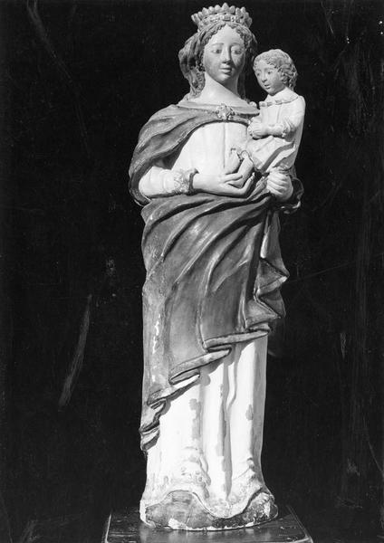 statue : Vierge à l'Enfant, vue générale