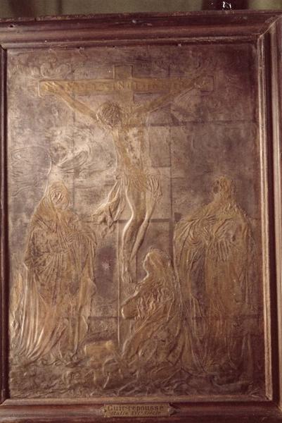 tableau : La Crucifixion avec la Vierge, saint Jean, et la Madeleine, cadre, vue générale - © Ministère de la Culture (France), Médiathèque du patrimoine et de la photographie (objets mobiliers), tous droits réservés