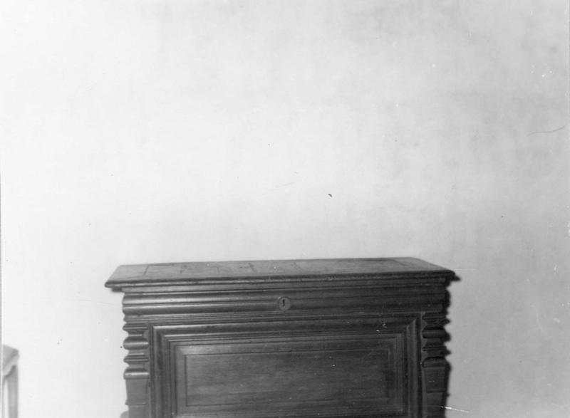 coffre, vue générale - © Ministère de la Culture (France), Médiathèque du patrimoine et de la photographie (objets mobiliers), tous droits réservés