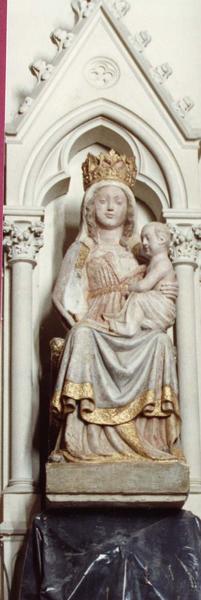 statue : Vierge à l'Enfant assise, dite Notre-Dame de la colombe, vue générale