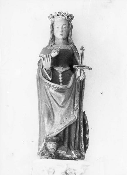 statue : Sainte Catherine, vue générale