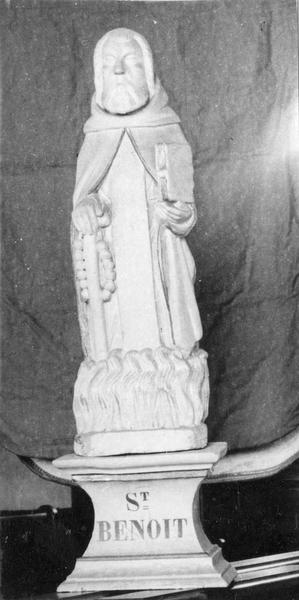 statuette : saint Antoine le Grand (anciennement identifiée comme étant Saint Benoît), vue générale - © Ministère de la Culture (France), Médiathèque du patrimoine et de la photographie (objets mobiliers), tous droits réservés