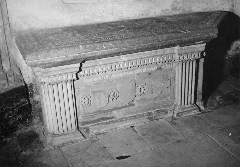 monument funéraire de Françoise de Longaunay, vue générale - © Ministère de la Culture (France), Médiathèque du patrimoine et de la photographie (objets mobiliers), tous droits réservés