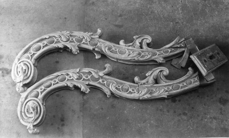 poutre de gloire, détail - © Ministère de la Culture (France), Médiathèque du patrimoine et de la photographie (objets mobiliers), tous droits réservés