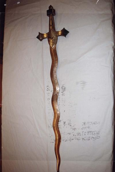 épée, vue générale - © Ministère de la Culture (France), Médiathèque du patrimoine et de la photographie (objets mobiliers), tous droits réservés
