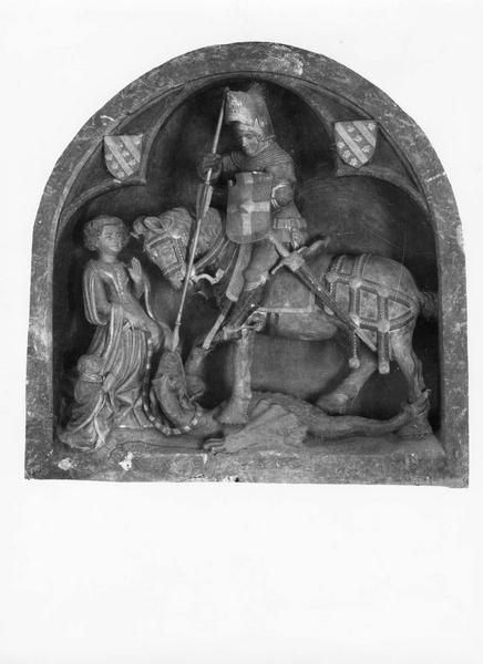 haut-relief : Saint Georges terrassant le dragon, vue générale