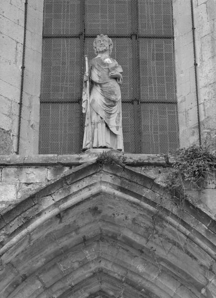 statue : saint Jacques le Majeur en pèlerin, vue générale - © Ministère de la Culture (France), Médiathèque du patrimoine et de la photographie (objets mobiliers), tous droits réservés