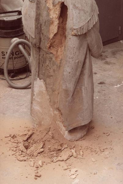 statue  saint Laurent, vue partielle