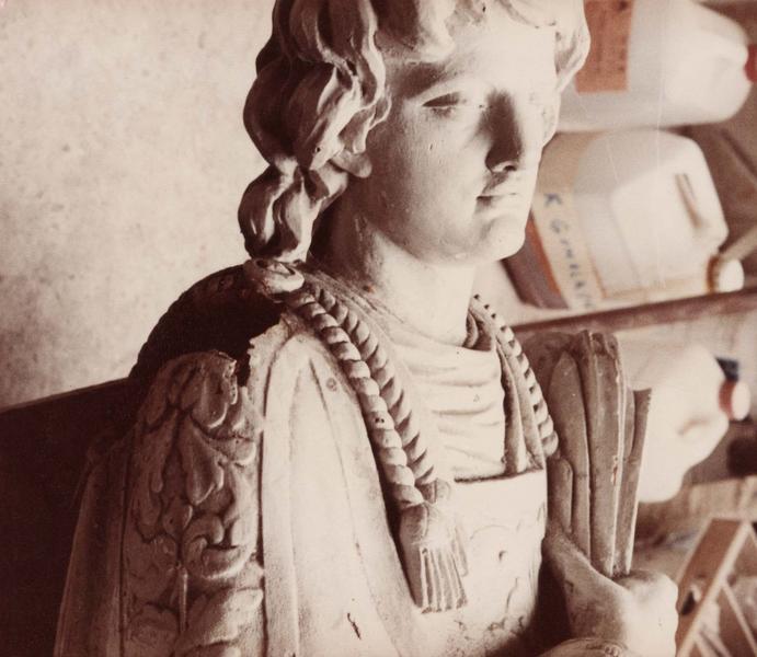 statue  saint Laurent, vue partielle