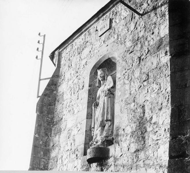 statue : Vierge à l'enfant, vue générale