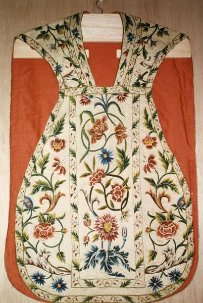 chasuble, vue générale