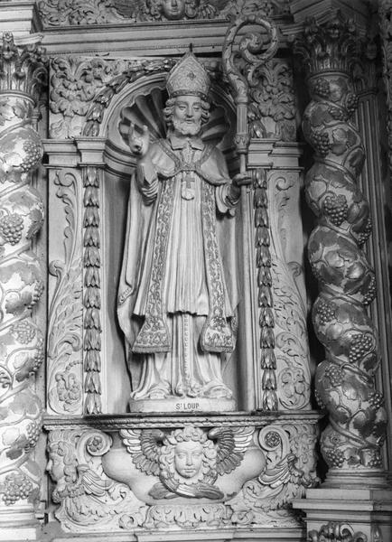 statue : Saint Loup évêque, vue générale