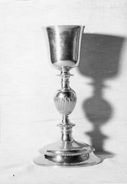 calice, vue générale - © Ministère de la Culture (France), Médiathèque du patrimoine et de la photographie (objets mobiliers), tous droits réservés