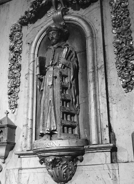 statue : saint Gorgon, vue générale - © Ministère de la Culture (France), Médiathèque du patrimoine et de la photographie (objets mobiliers), tous droits réservés