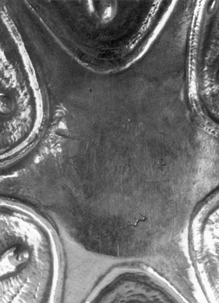 soupière, détail des poinçons