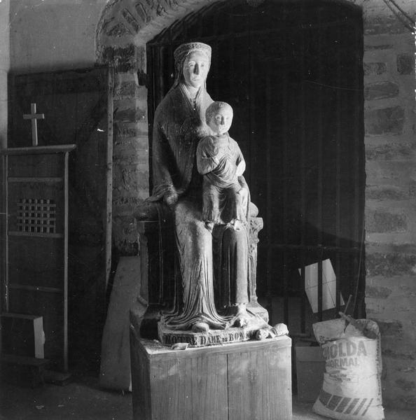 statue : Vierge à l'enfant assise, dite Notre-Dame de Bon Secours, vue générale