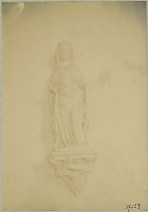 statue : La Vierge