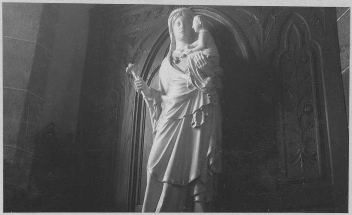 statue : Vierge à l'Enfant - © Ministère de la Culture (France), Médiathèque du patrimoine et de la photographie, diffusion GrandPalaisRmn Photo