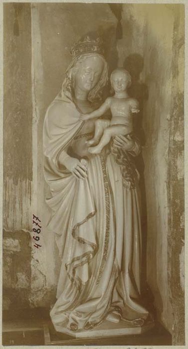 statue : Vierge à l'Enfant - © Ministère de la Culture (France), Médiathèque du patrimoine et de la photographie, diffusion GrandPalaisRmn Photo