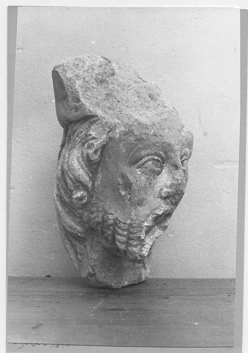 tête : Saint personnage, Sait Jaques, (?)