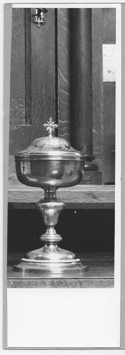 ciboire et son couvercle