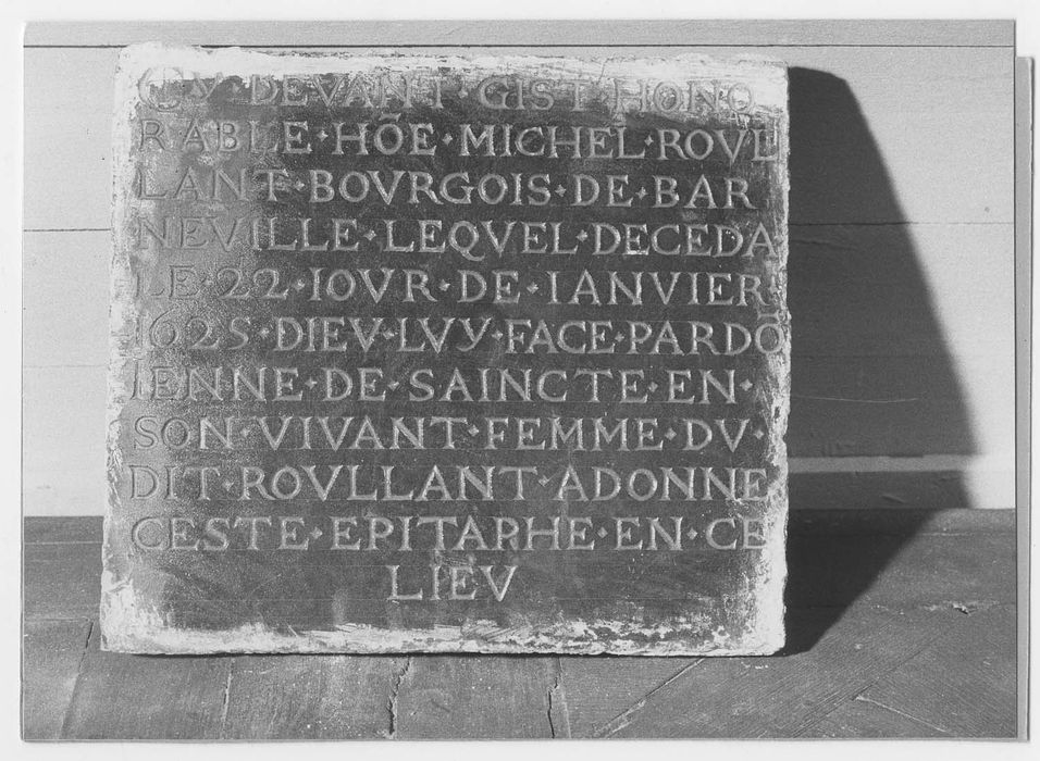 épitaphe de Michel Rovllant