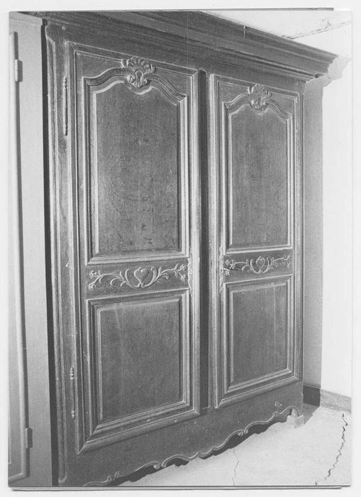 armoire de sacristie