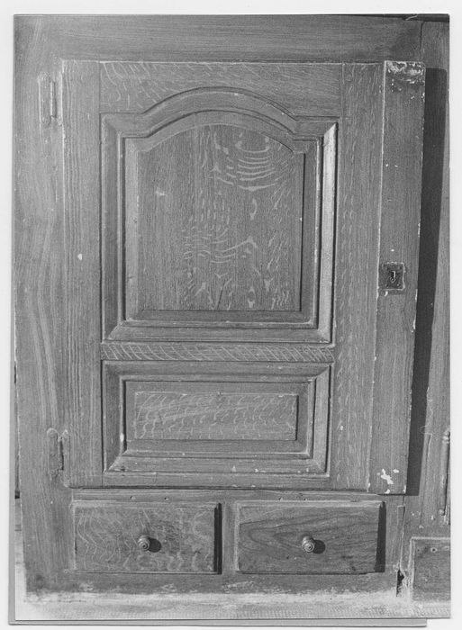 armoire de sacristie