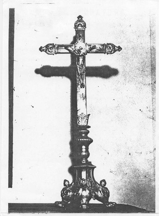 Croix d'autel