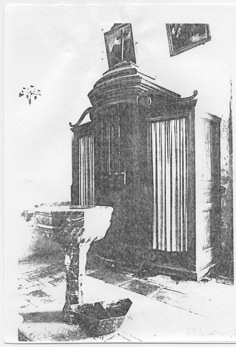 Fonts baptismaux et leur bassin