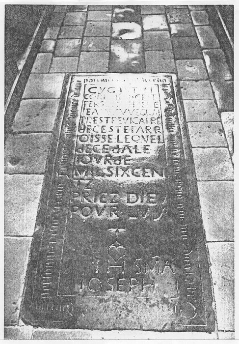 Dalle funéraire de Marin Fontaine et de Jean Sauvegrai