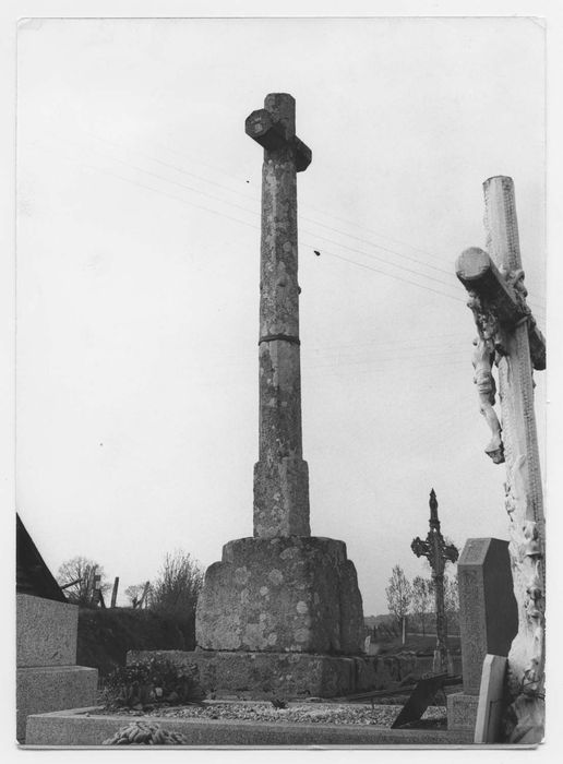 croix de cimetière, (photocopie numérisée) 