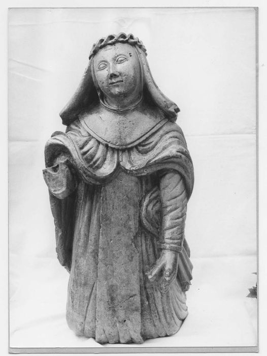 Statue : Sainte Catherine de Sienne recevant le rosaire