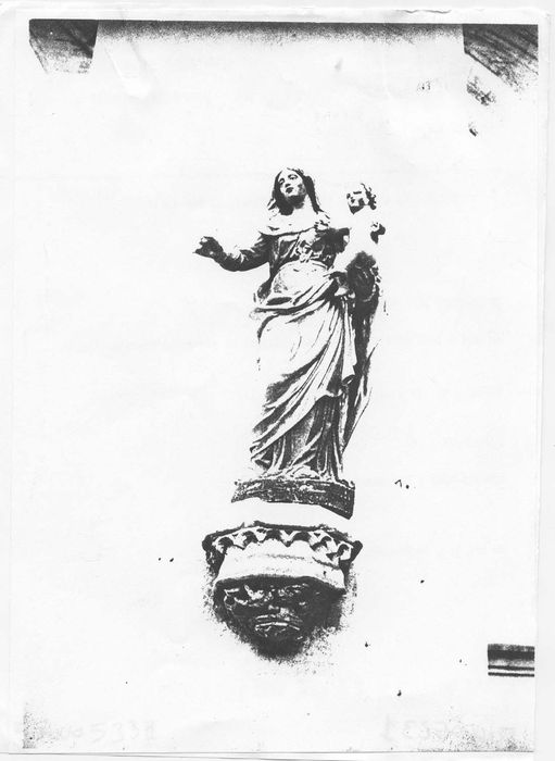 Statue (statuette) et son culot : Vierge à l'Enfant