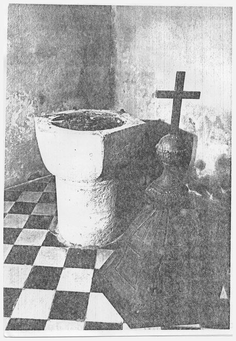 Fonts baptismaux et leur couvercle