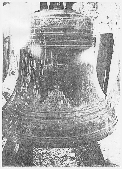 Cloche dite Henriette-Léontine