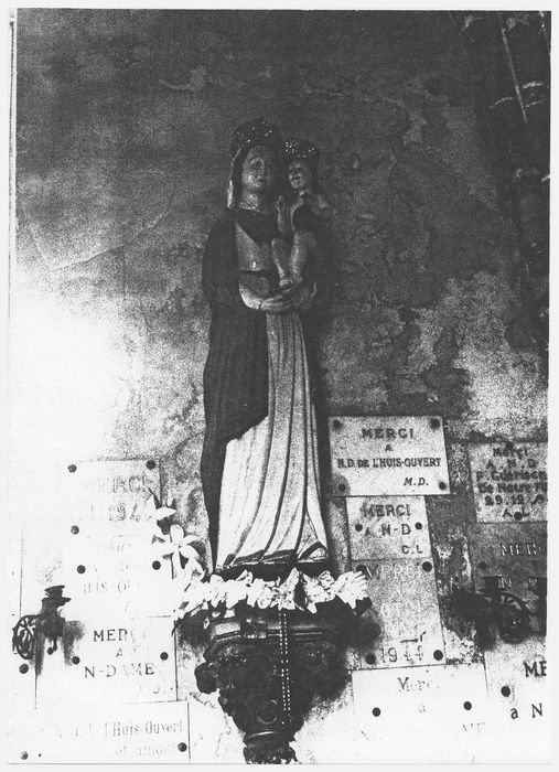 statue : Vierge à l'Enfant, (photocopie numérisée) 