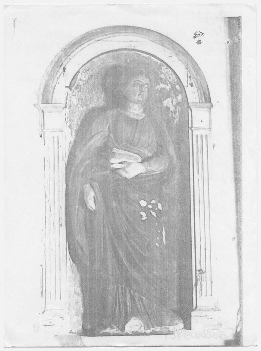 Statue : Sainte femme